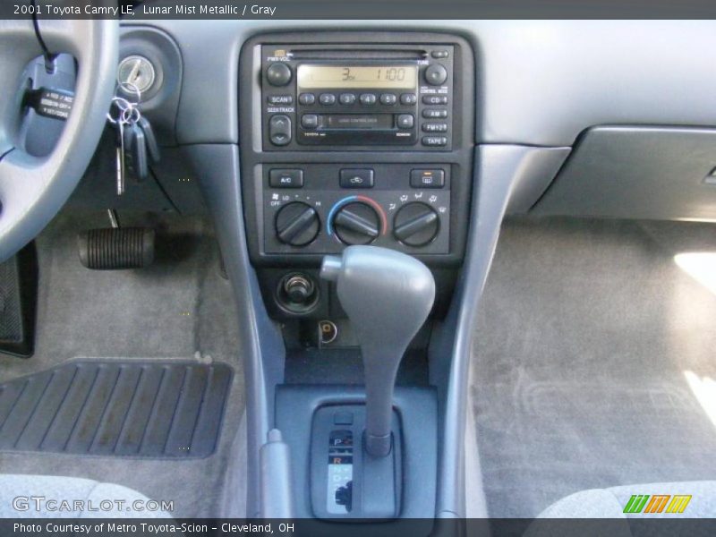 Lunar Mist Metallic / Gray 2001 Toyota Camry LE