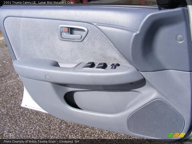 Lunar Mist Metallic / Gray 2001 Toyota Camry LE