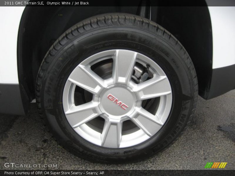 Olympic White / Jet Black 2011 GMC Terrain SLE
