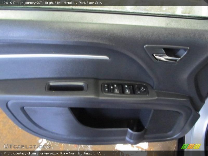 Bright Silver Metallic / Dark Slate Gray 2010 Dodge Journey SXT