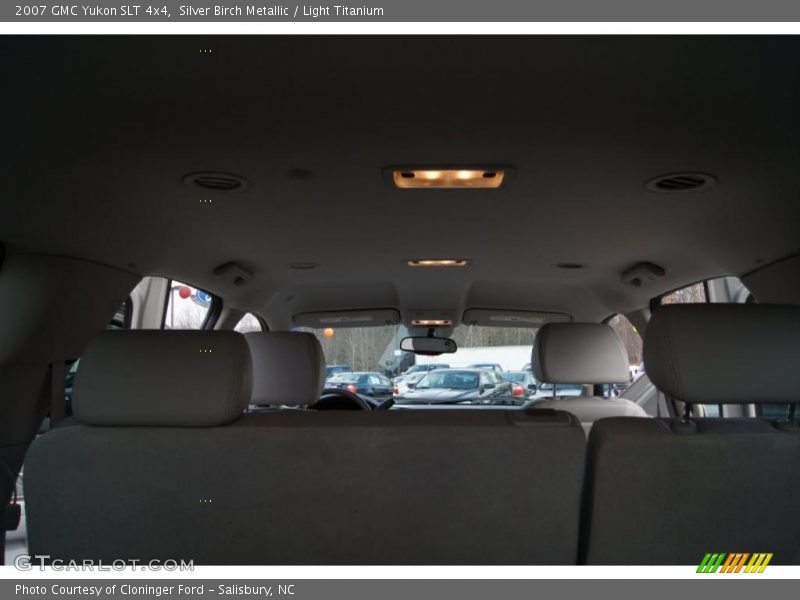 Silver Birch Metallic / Light Titanium 2007 GMC Yukon SLT 4x4