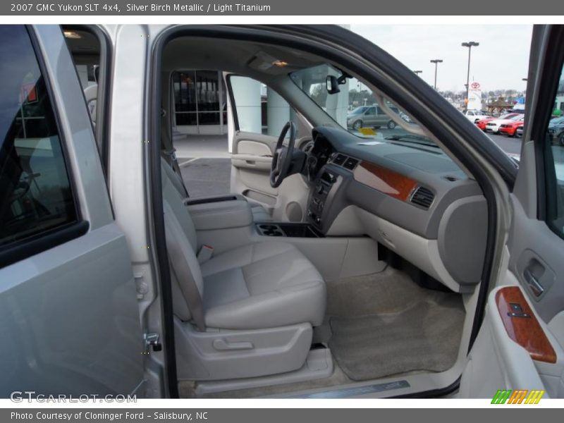 Silver Birch Metallic / Light Titanium 2007 GMC Yukon SLT 4x4