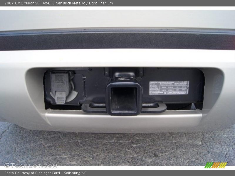 Silver Birch Metallic / Light Titanium 2007 GMC Yukon SLT 4x4