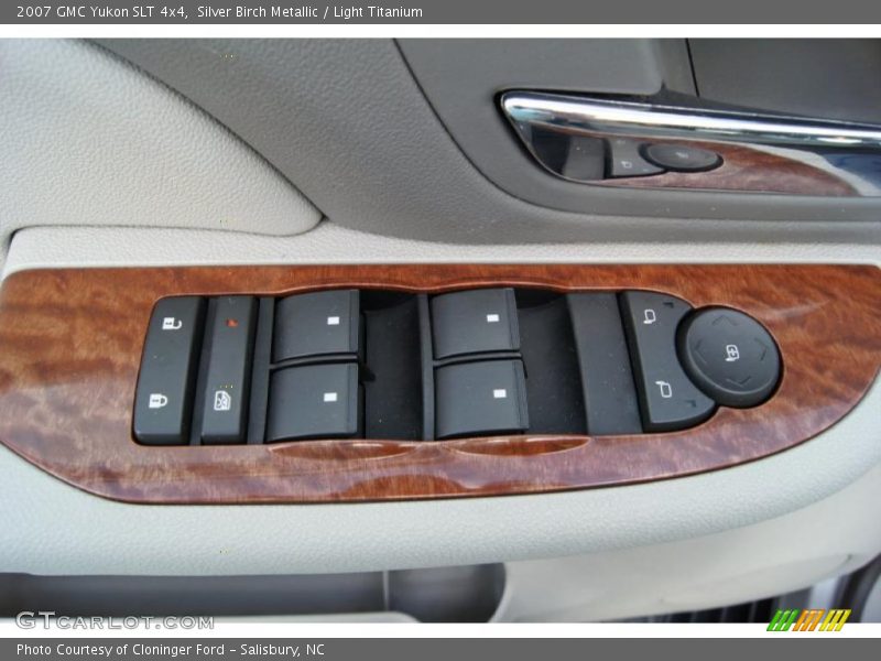 Silver Birch Metallic / Light Titanium 2007 GMC Yukon SLT 4x4