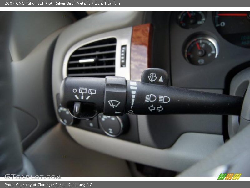 Silver Birch Metallic / Light Titanium 2007 GMC Yukon SLT 4x4