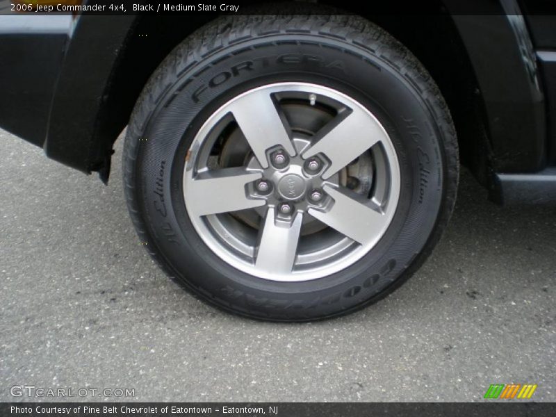 Black / Medium Slate Gray 2006 Jeep Commander 4x4