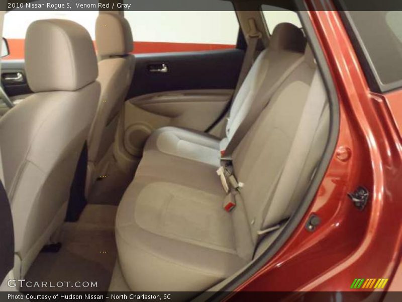 Venom Red / Gray 2010 Nissan Rogue S