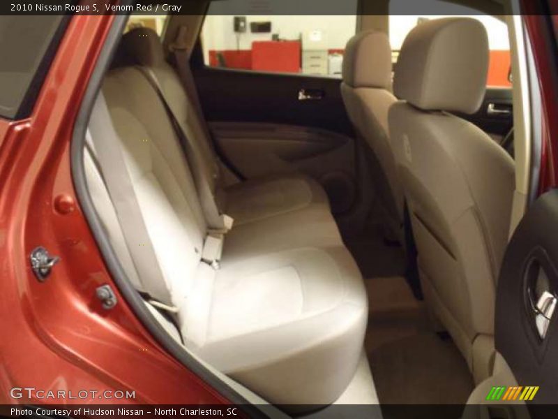 Venom Red / Gray 2010 Nissan Rogue S