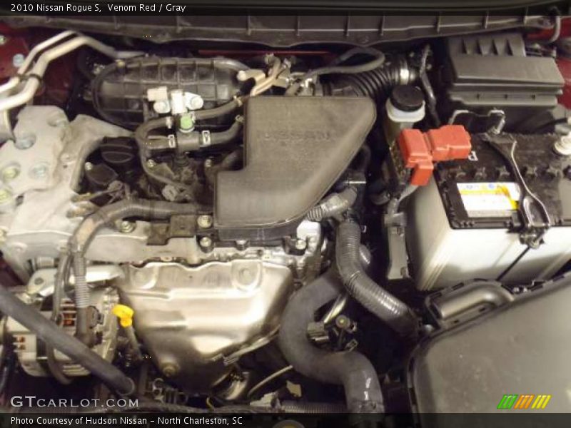 Venom Red / Gray 2010 Nissan Rogue S