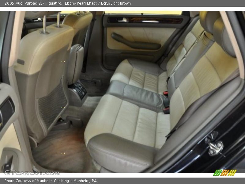  2005 Allroad 2.7T quattro Ecru/Light Brown Interior