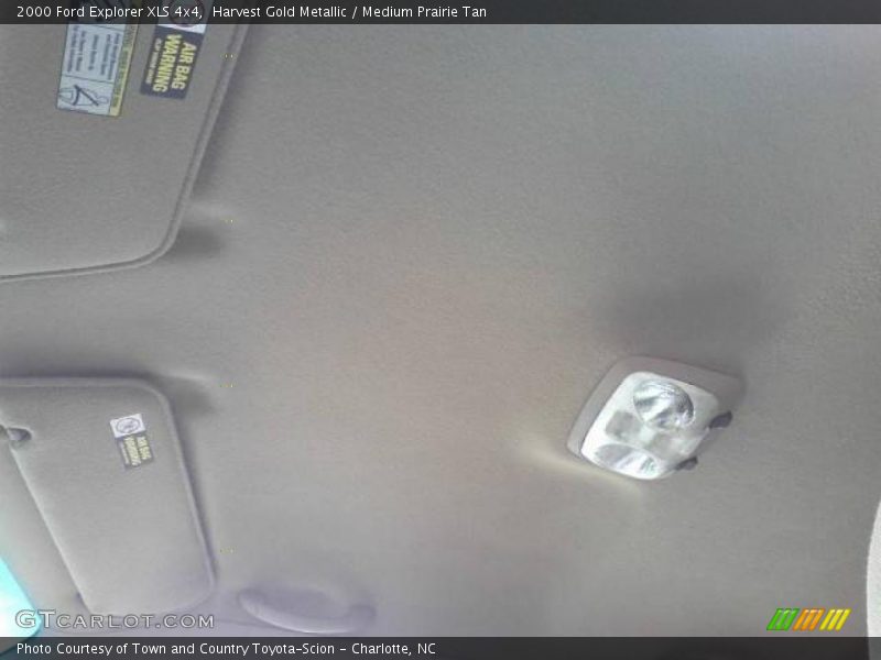 Harvest Gold Metallic / Medium Prairie Tan 2000 Ford Explorer XLS 4x4