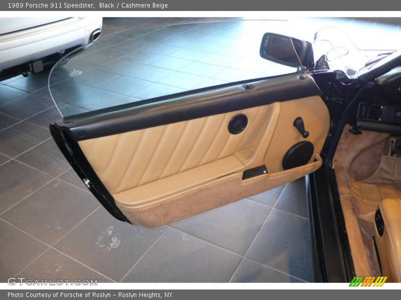 Black / Cashmere Beige 1989 Porsche 911 Speedster