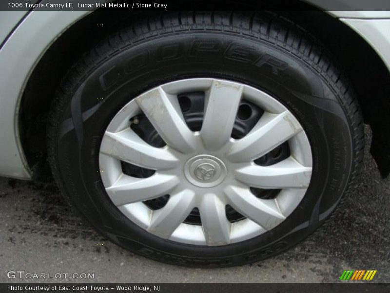 Lunar Mist Metallic / Stone Gray 2006 Toyota Camry LE