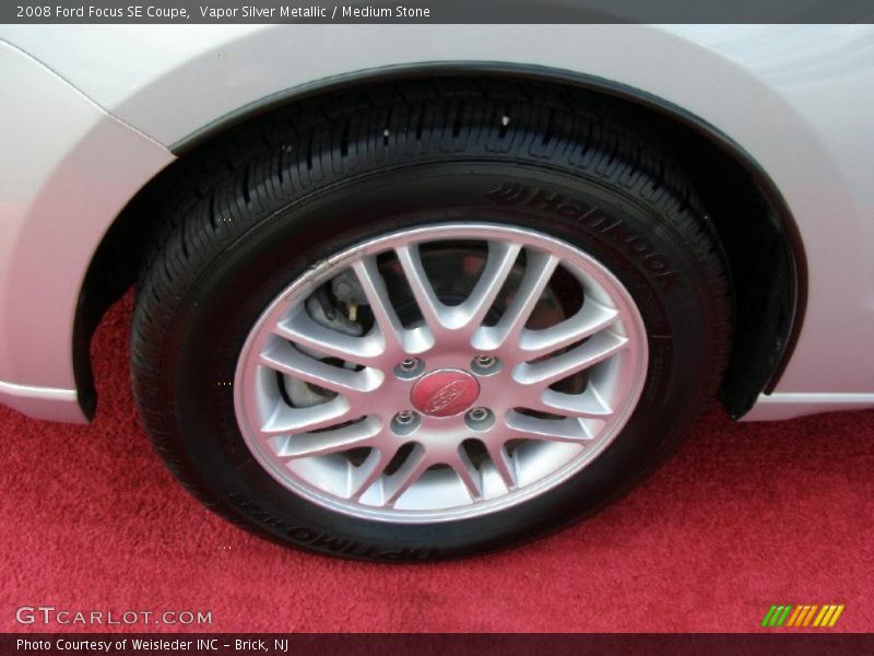 Vapor Silver Metallic / Medium Stone 2008 Ford Focus SE Coupe