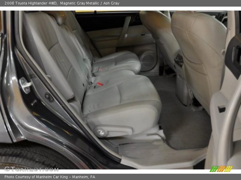 Magnetic Gray Metallic / Ash Gray 2008 Toyota Highlander 4WD