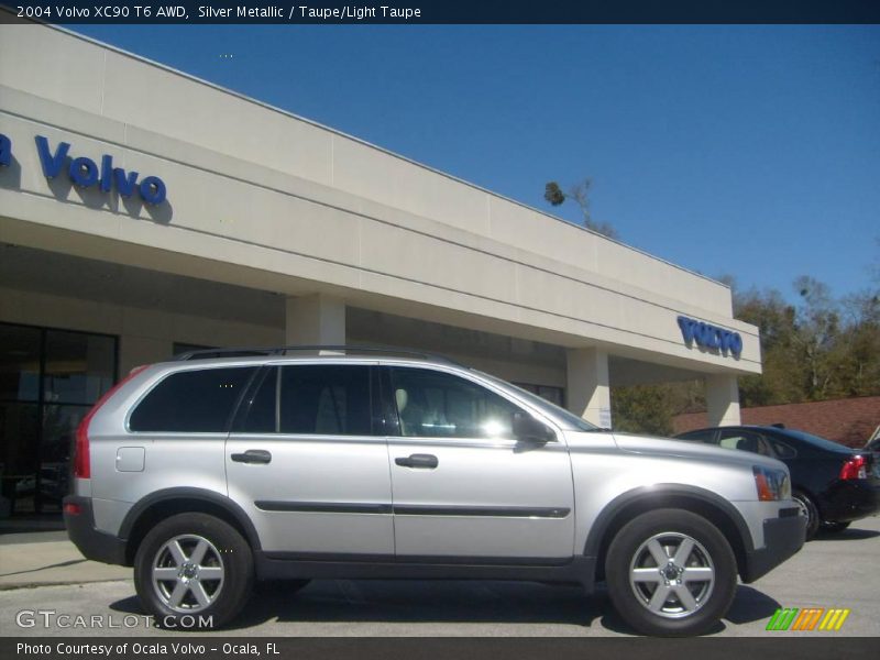 Silver Metallic / Taupe/Light Taupe 2004 Volvo XC90 T6 AWD