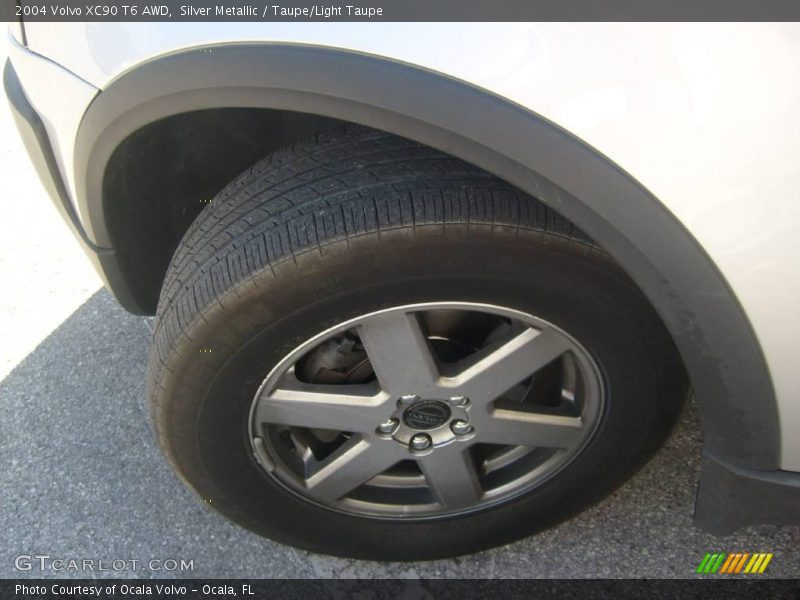 Silver Metallic / Taupe/Light Taupe 2004 Volvo XC90 T6 AWD