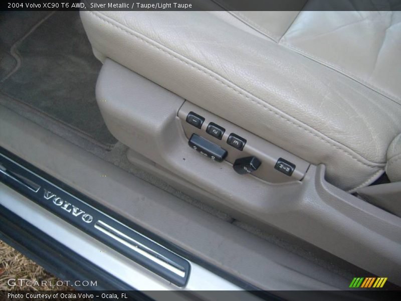 Silver Metallic / Taupe/Light Taupe 2004 Volvo XC90 T6 AWD