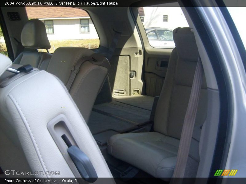 Silver Metallic / Taupe/Light Taupe 2004 Volvo XC90 T6 AWD