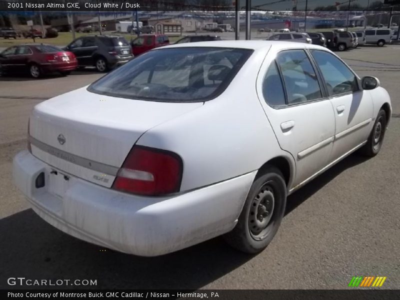 Cloud White / Dusk 2001 Nissan Altima GXE