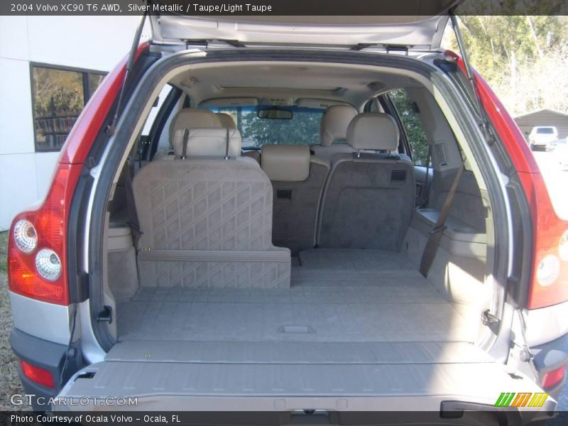 Silver Metallic / Taupe/Light Taupe 2004 Volvo XC90 T6 AWD