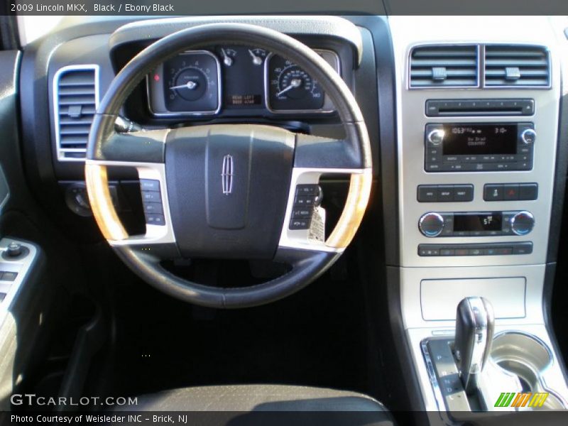 Dashboard of 2009 MKX 