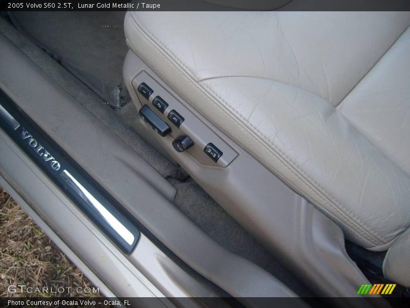Lunar Gold Metallic / Taupe 2005 Volvo S60 2.5T