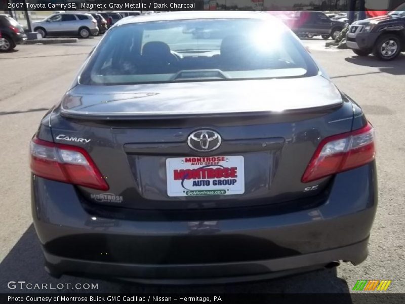 Magnetic Gray Metallic / Dark Charcoal 2007 Toyota Camry SE