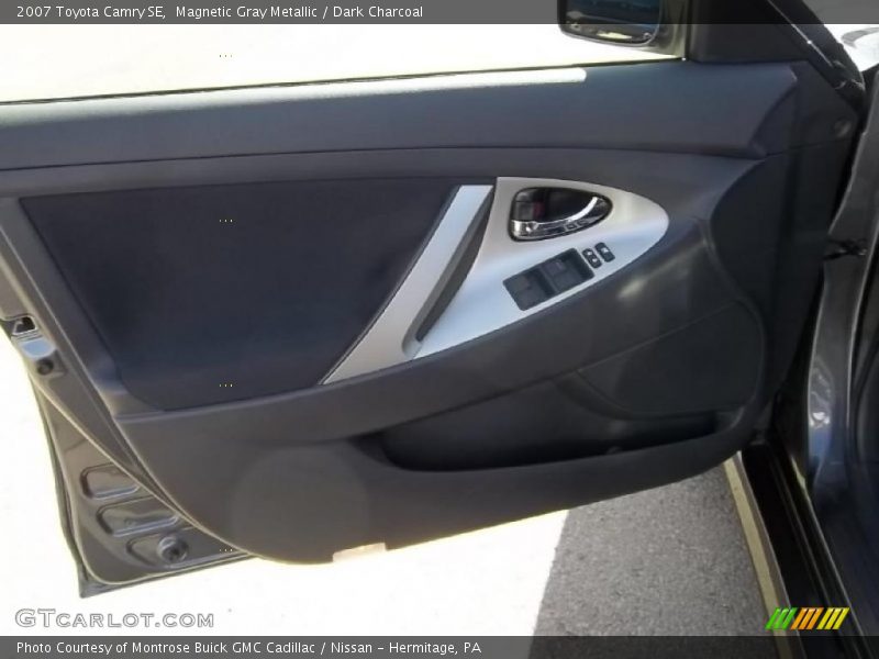 Magnetic Gray Metallic / Dark Charcoal 2007 Toyota Camry SE