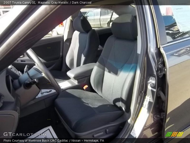 Magnetic Gray Metallic / Dark Charcoal 2007 Toyota Camry SE