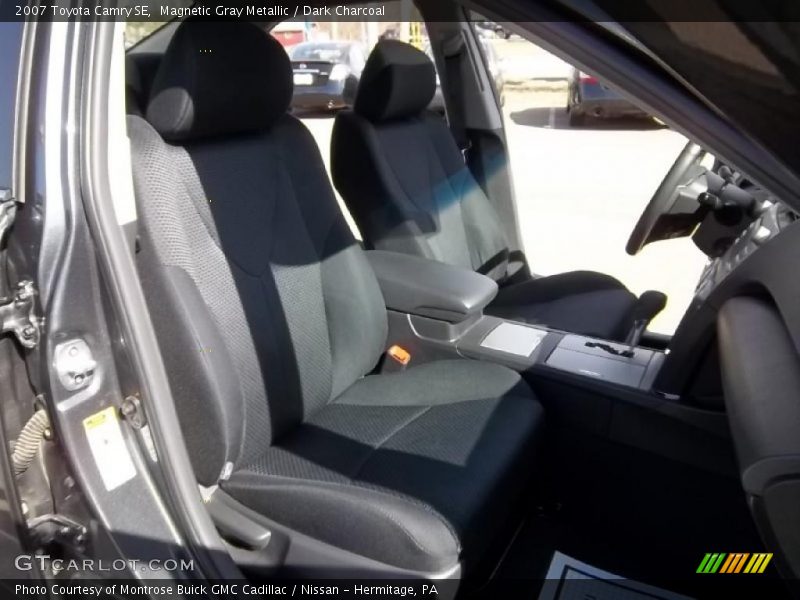 Magnetic Gray Metallic / Dark Charcoal 2007 Toyota Camry SE