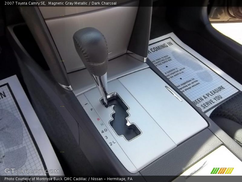 Magnetic Gray Metallic / Dark Charcoal 2007 Toyota Camry SE