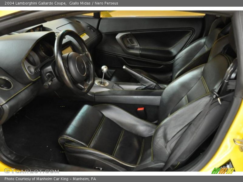  2004 Gallardo Coupe Nero Perseus Interior