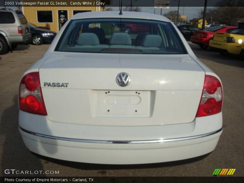 Candy White / Grey 2003 Volkswagen Passat GL Sedan