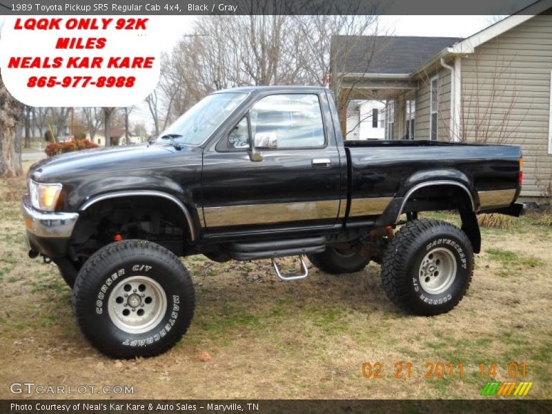 Black / Gray 1989 Toyota Pickup SR5 Regular Cab 4x4