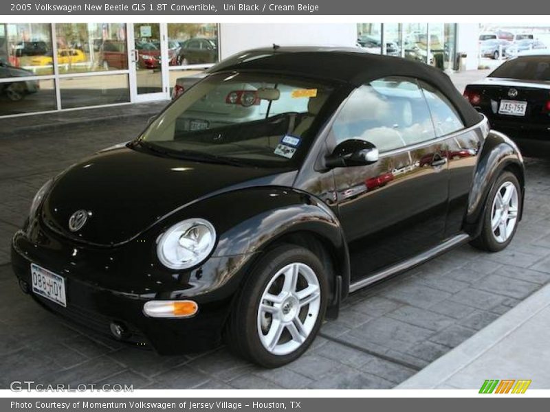 Uni Black / Cream Beige 2005 Volkswagen New Beetle GLS 1.8T Convertible
