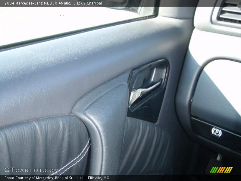Black / Charcoal 2004 Mercedes-Benz ML 350 4Matic