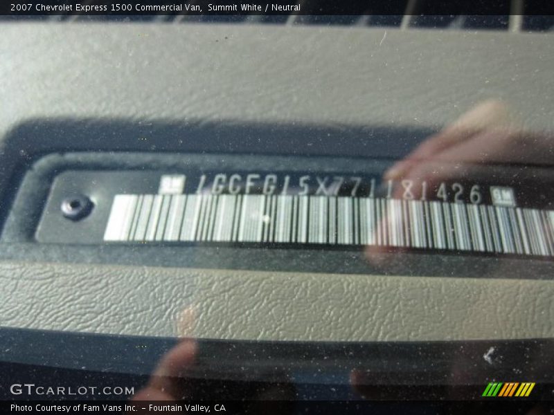 Summit White / Neutral 2007 Chevrolet Express 1500 Commercial Van