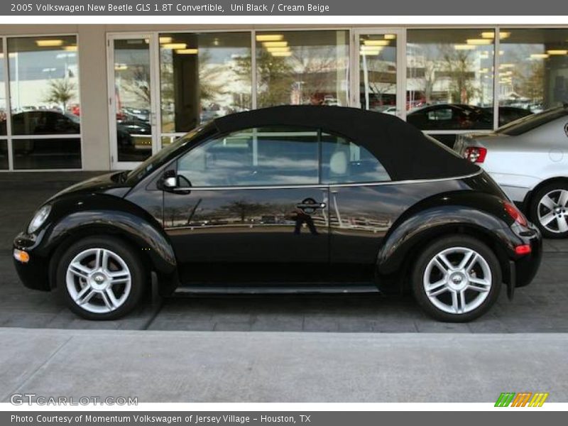 Uni Black / Cream Beige 2005 Volkswagen New Beetle GLS 1.8T Convertible