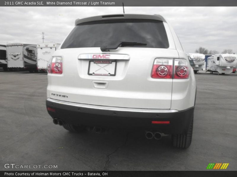 White Diamond Tintcoat / Light Titanium 2011 GMC Acadia SLE