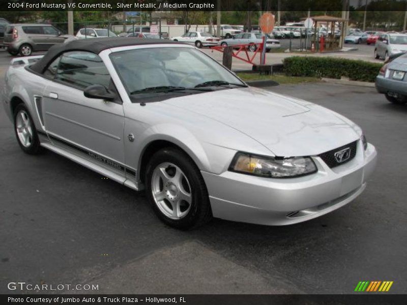 Silver Metallic / Medium Graphite 2004 Ford Mustang V6 Convertible