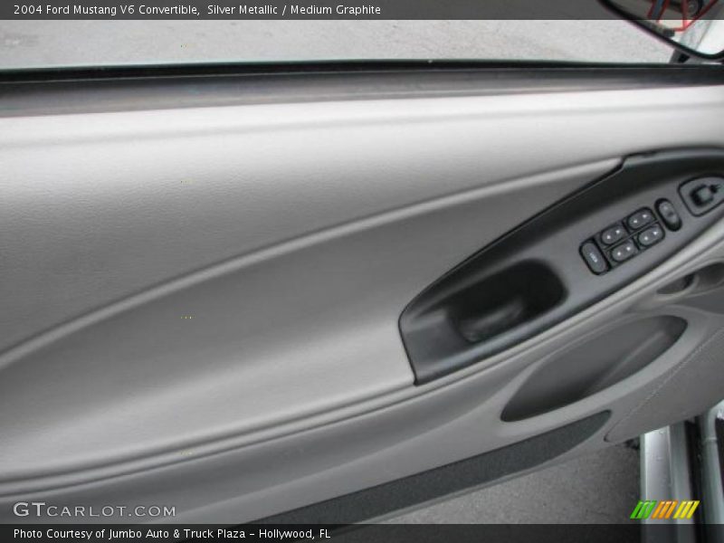 Silver Metallic / Medium Graphite 2004 Ford Mustang V6 Convertible