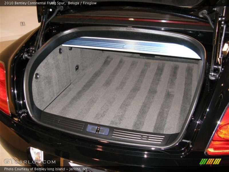  2010 Continental Flying Spur  Trunk