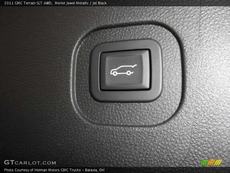 Merlot Jewel Metallic / Jet Black 2011 GMC Terrain SLT AWD