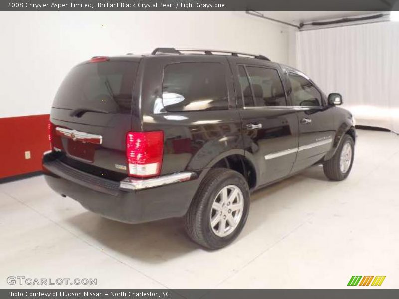 Brilliant Black Crystal Pearl / Light Graystone 2008 Chrysler Aspen Limited