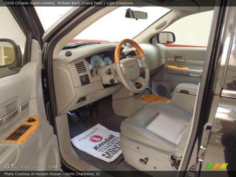 Brilliant Black Crystal Pearl / Light Graystone 2008 Chrysler Aspen Limited