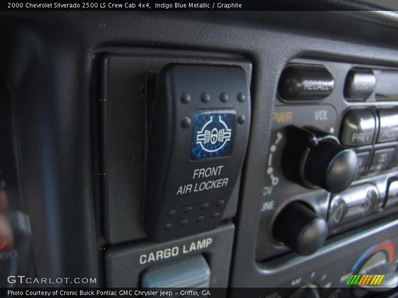 Indigo Blue Metallic / Graphite 2000 Chevrolet Silverado 2500 LS Crew Cab 4x4