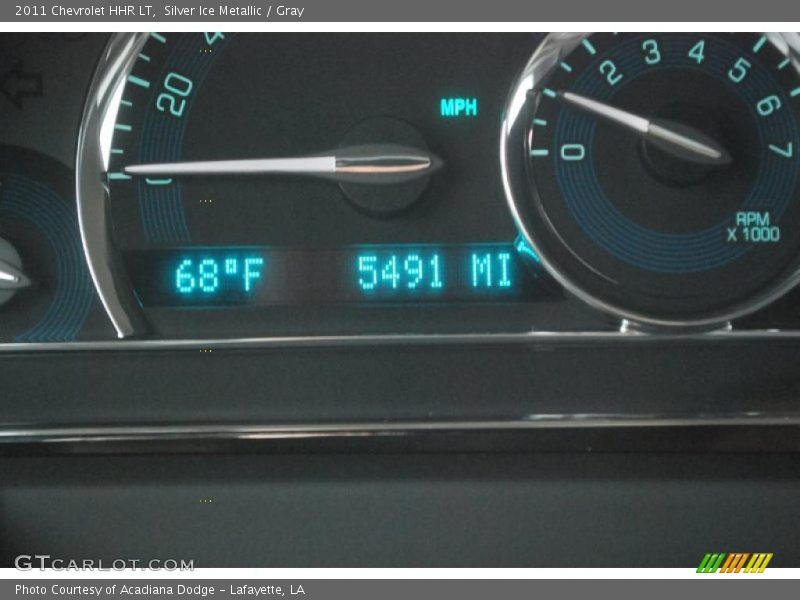 Silver Ice Metallic / Gray 2011 Chevrolet HHR LT