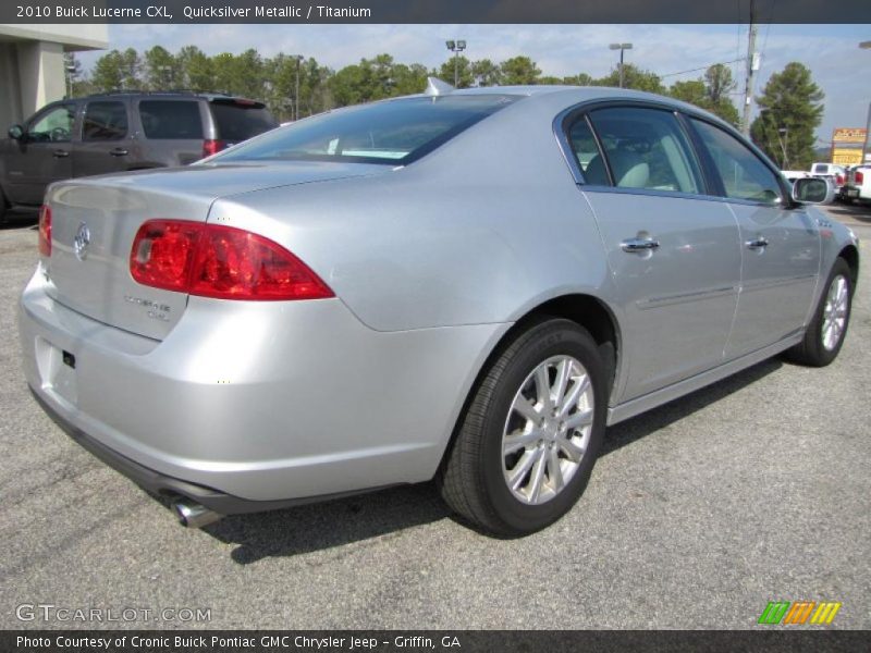 Quicksilver Metallic / Titanium 2010 Buick Lucerne CXL