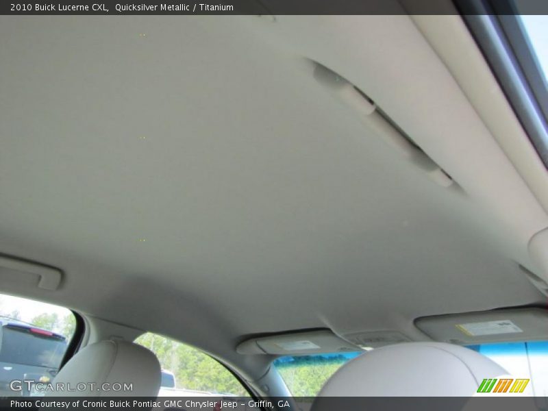 Quicksilver Metallic / Titanium 2010 Buick Lucerne CXL